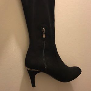 Black boots